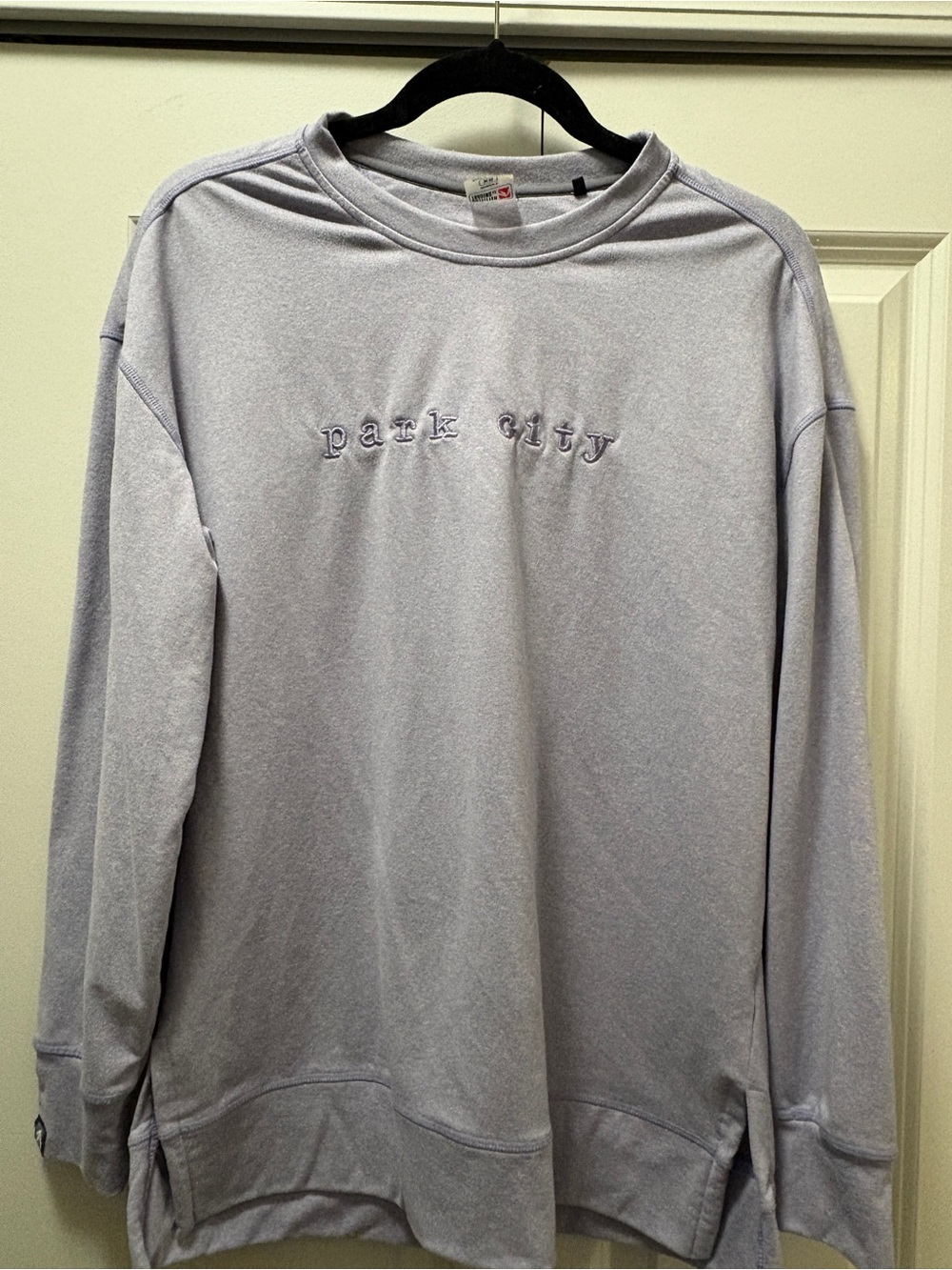 Park City Embroidered Crewneck Sweatshirt - Light Lavender